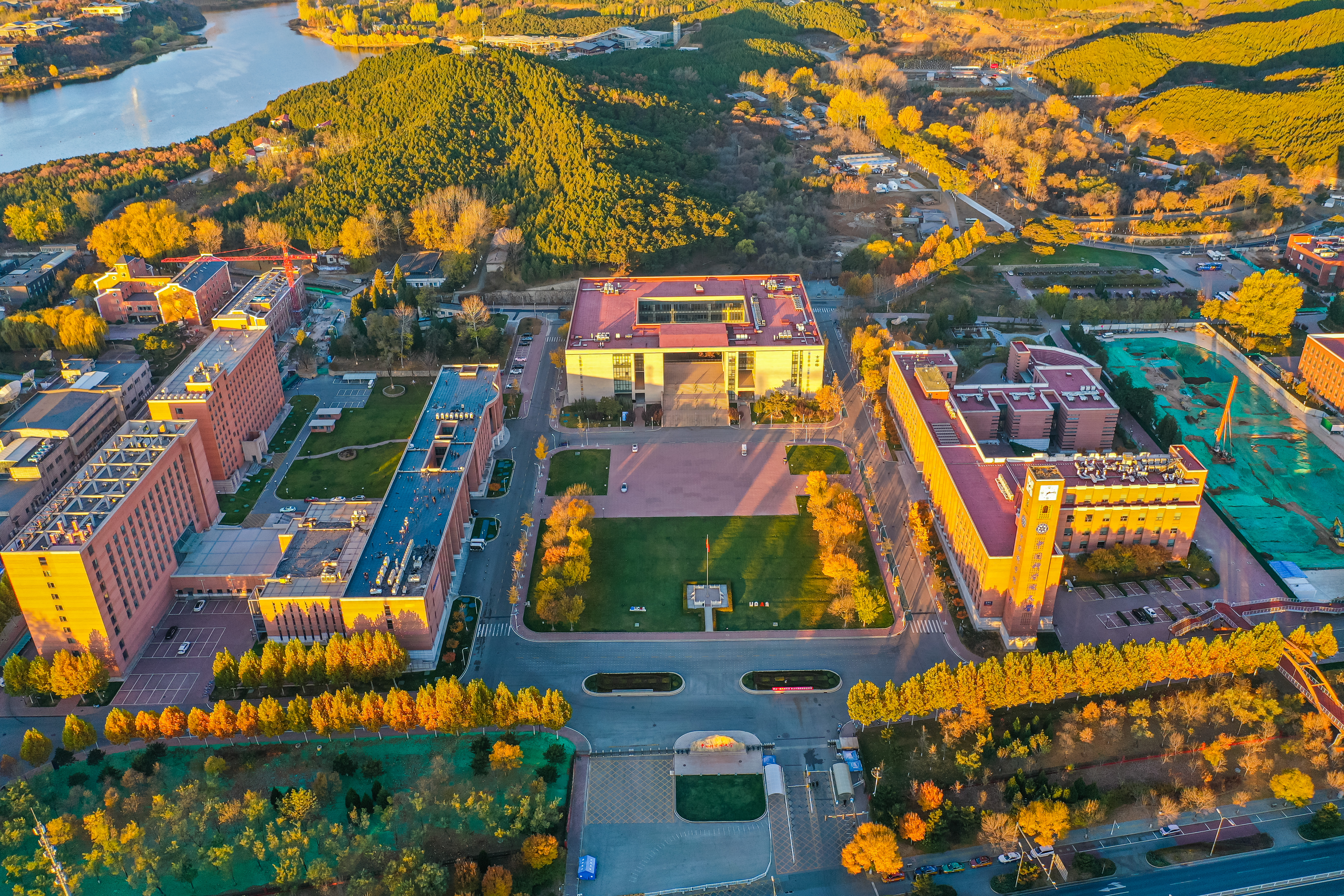 Yanqi Lake Campus