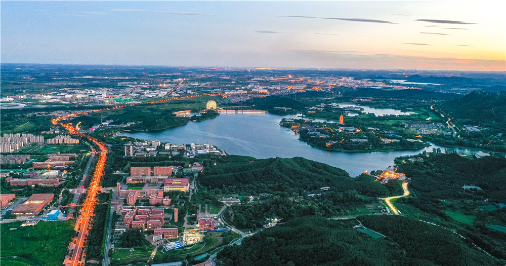 Yanqi Lake & UCAS